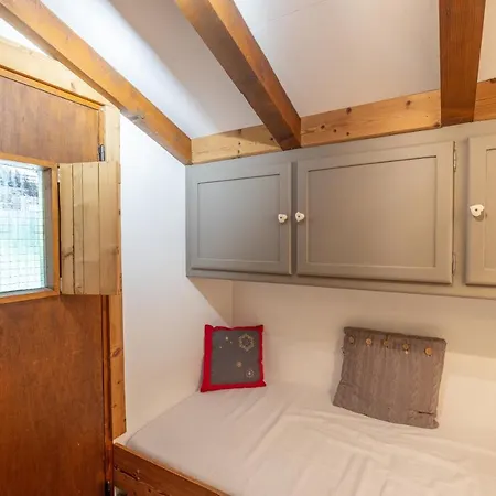 Pied Des Pistes Apartment *